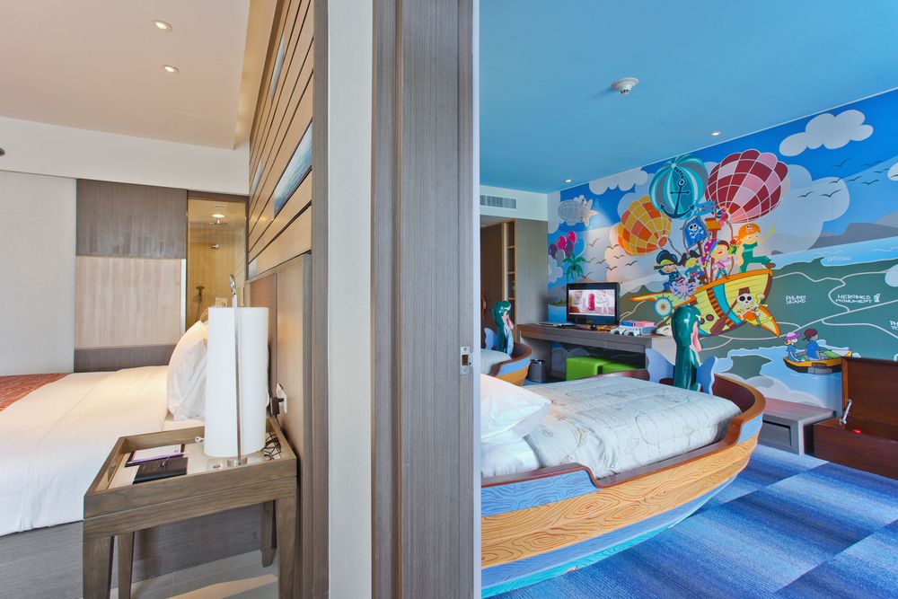 HOLIDAY INN RESORT PHUKET - 48