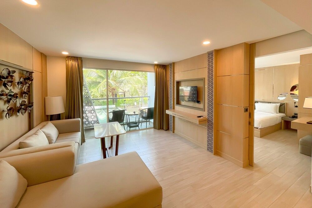 CLARIAN HOTEL BEACH PATONG - 90