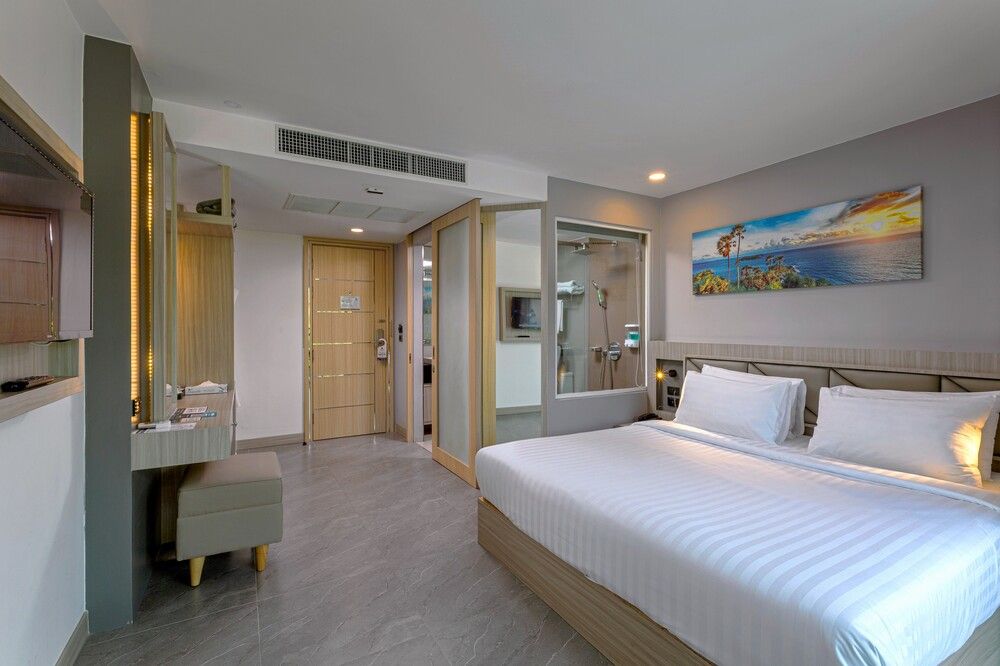 CLARIAN HOTEL BEACH PATONG - 74