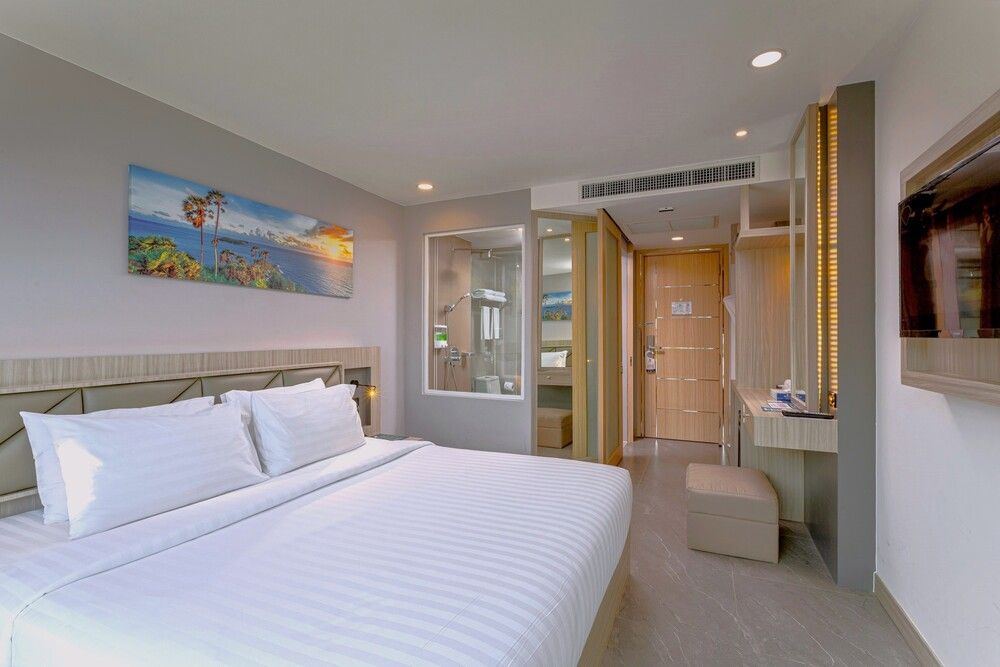 CLARIAN HOTEL BEACH PATONG - 59