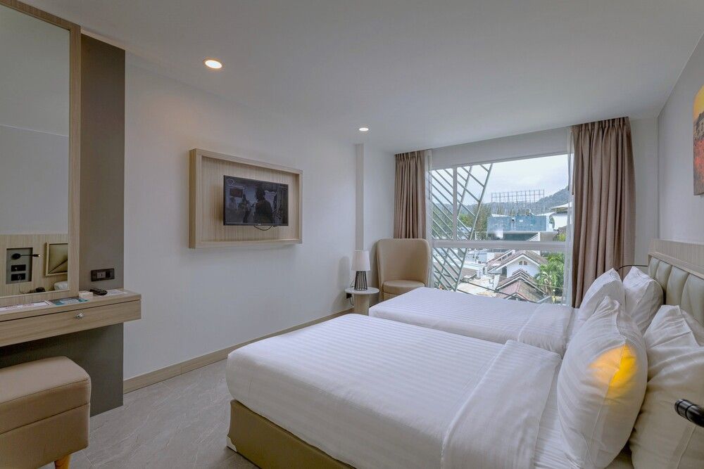 CLARIAN HOTEL BEACH PATONG - 57