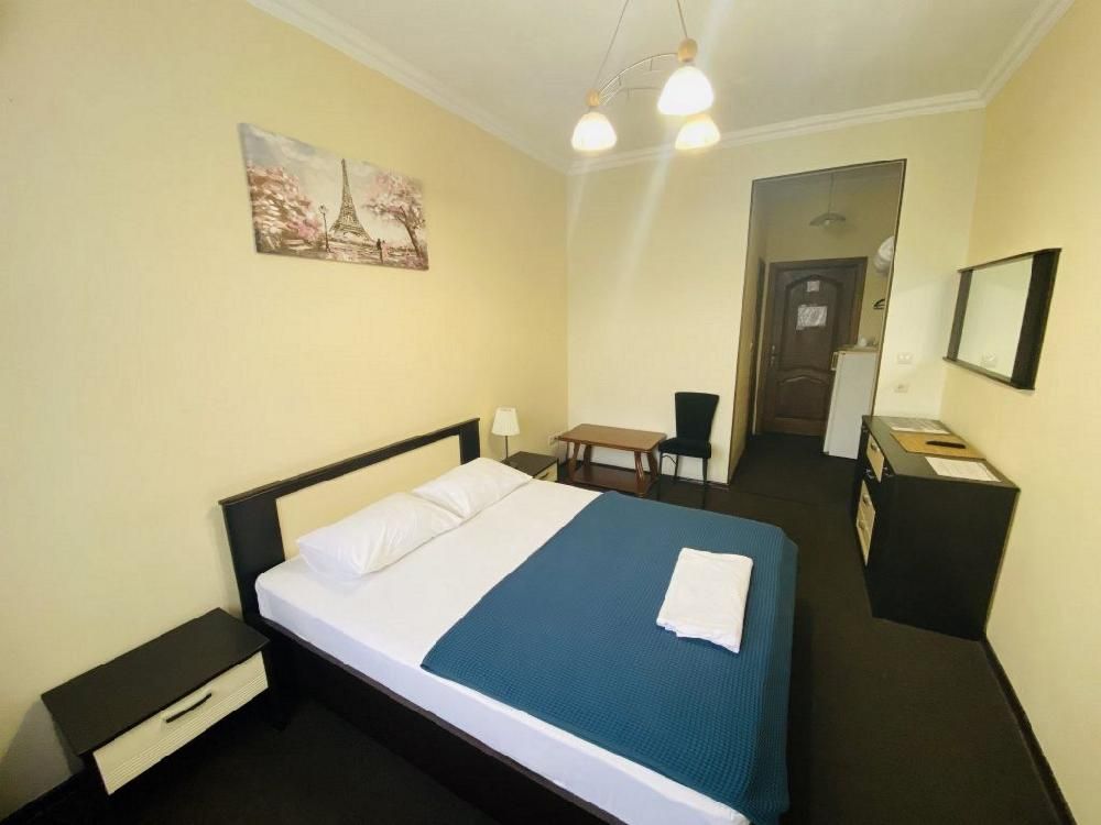 FAMILY HOLIDAY HOTEL, гостевой дом - 15