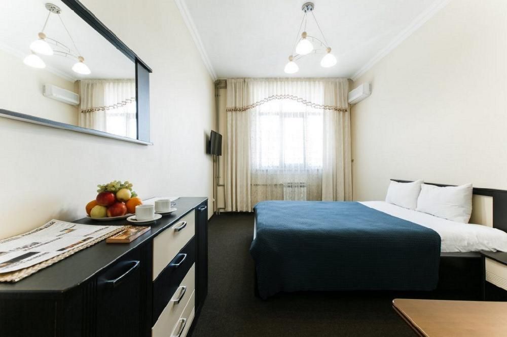 FAMILY HOLIDAY HOTEL, гостевой дом - 14