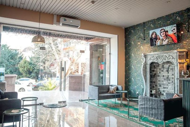 FAMILY HOLIDAY HOTEL, гостевой дом - 6