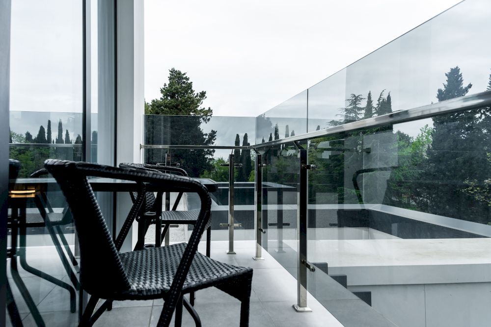 МОНЕ, отель - 107