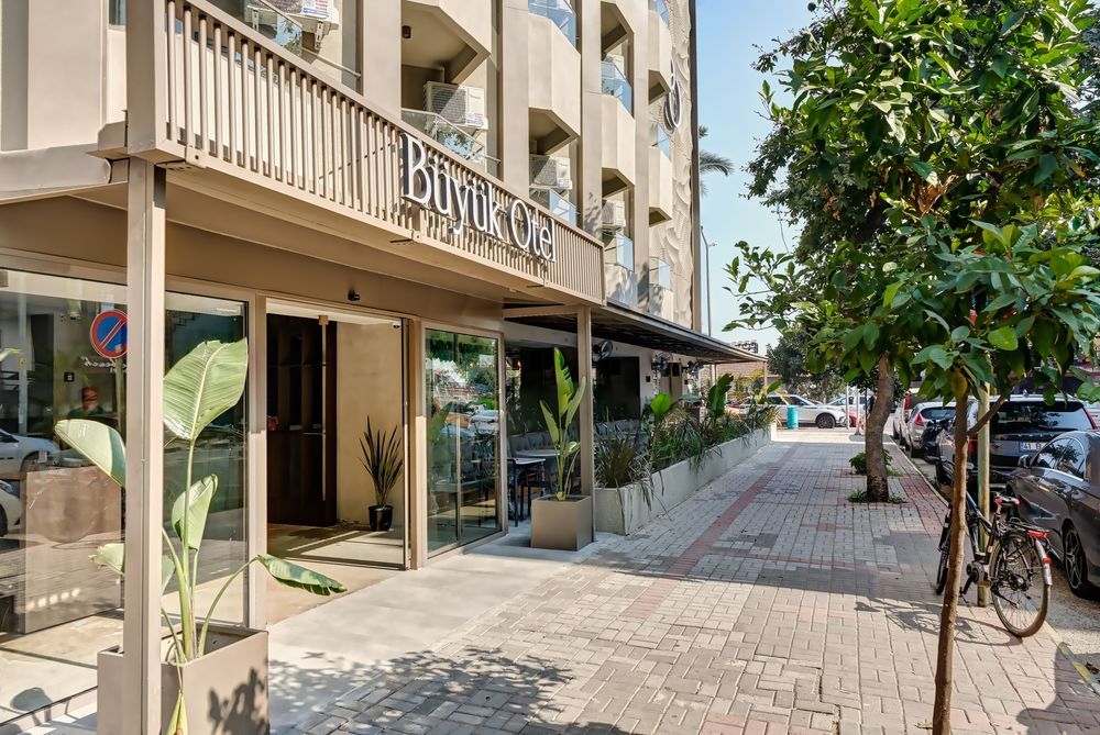 Buyuk Hotel - 6