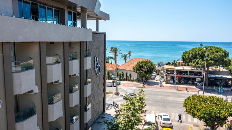 Buyuk Hotel - 4