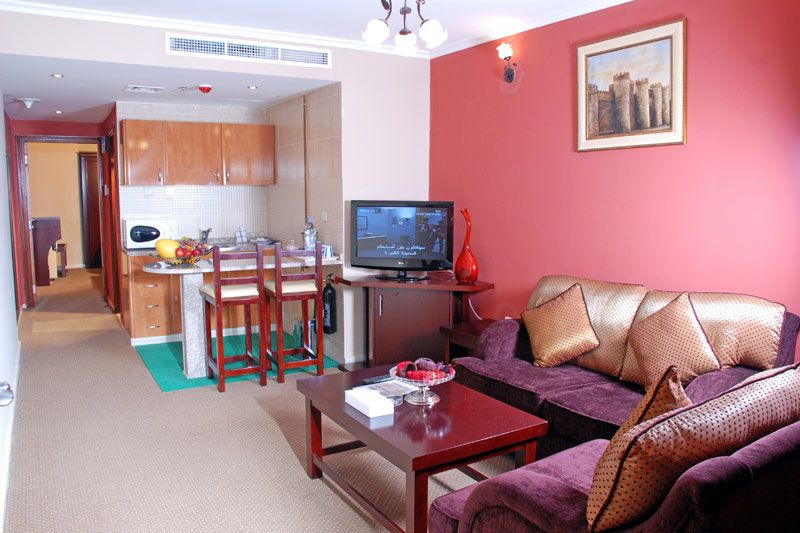 AL BUSTAN TOWER HOTEL SUITES - 7