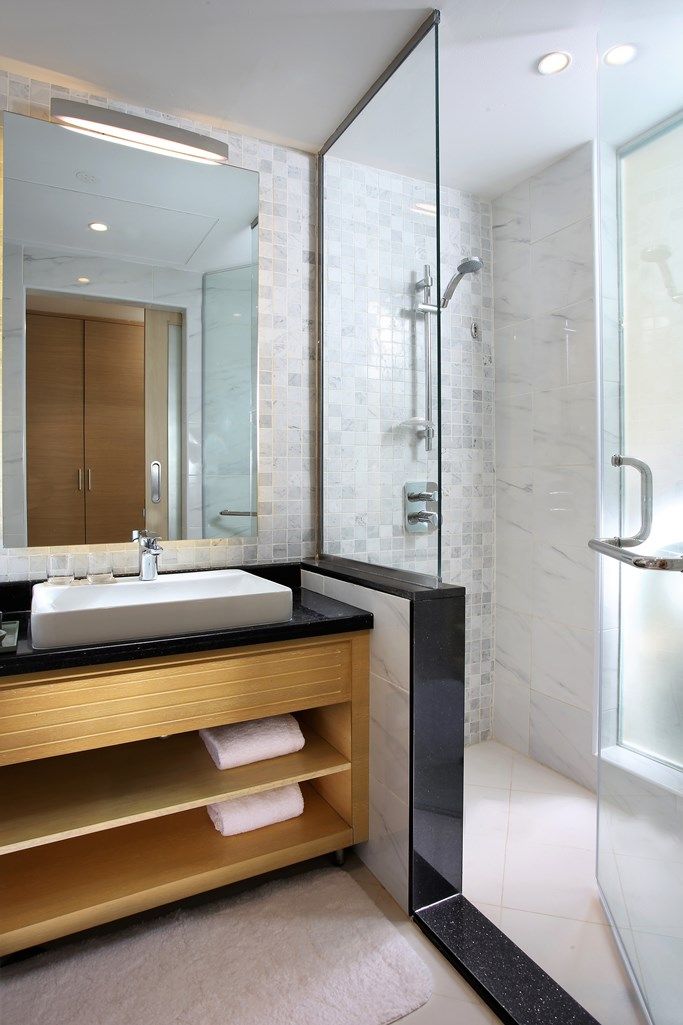 METROPOLITAN HOTEL DUBAI - 55