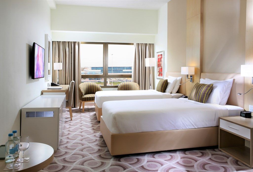 METROPOLITAN HOTEL DUBAI - 54