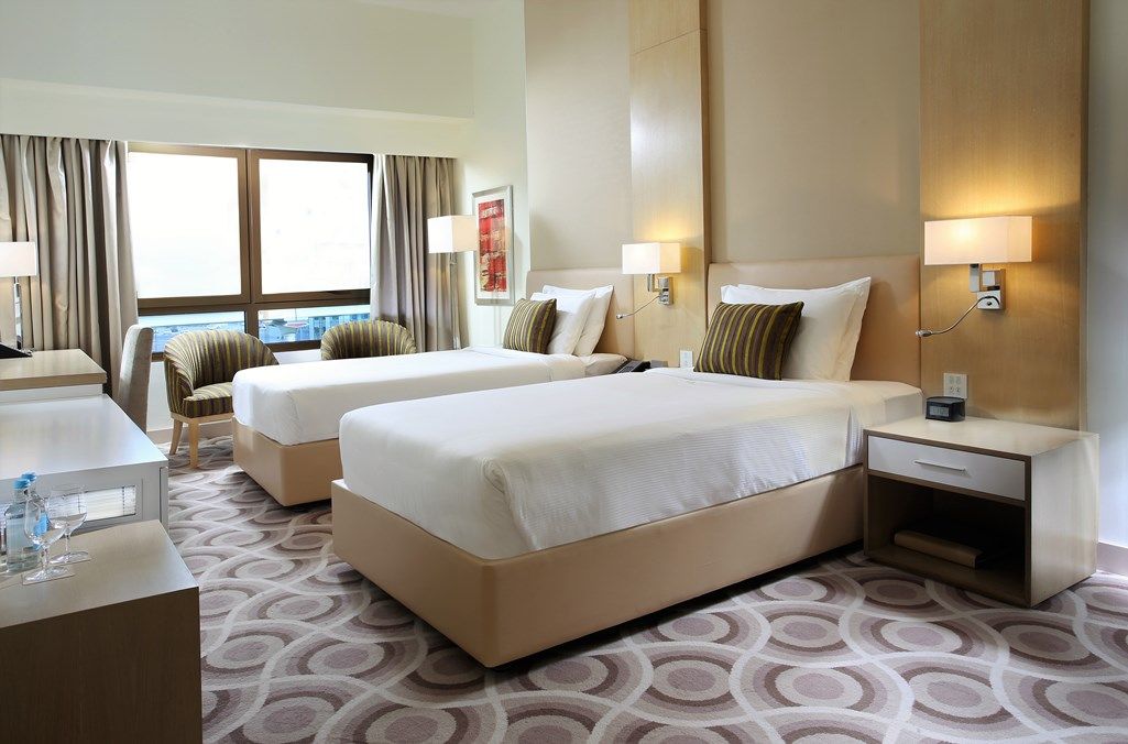 METROPOLITAN HOTEL DUBAI - 53