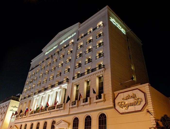 ROYAL ASCOT HOTEL - 8