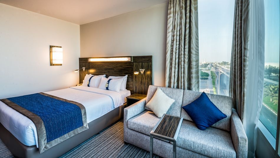 HOLIDAY INN EXPRESS, DUBAI JUMEIRAH - 13