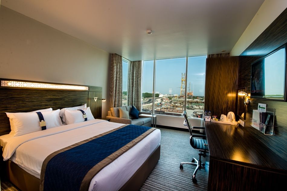 HOLIDAY INN EXPRESS, DUBAI JUMEIRAH - 12