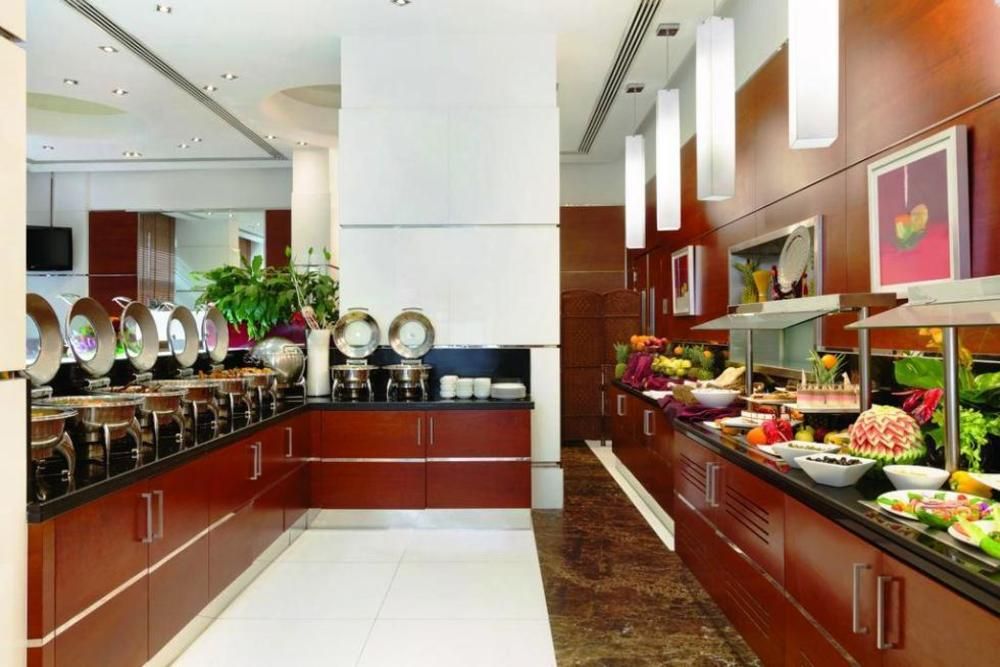 GOLDEN SANDS HOTEL & RESIDENCE - 10