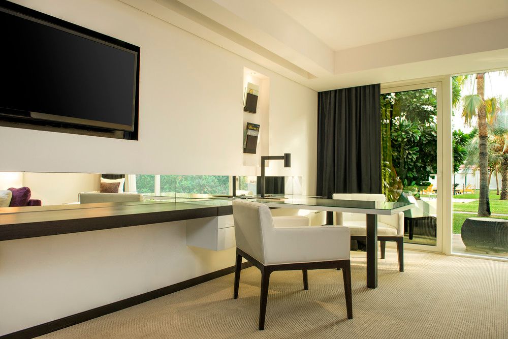 LE MERIDIEN DUBAI HOTEL & CONFERENCE CENTRE - 92