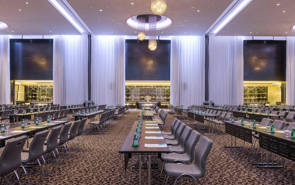 LE MERIDIEN DUBAI HOTEL & CONFERENCE CENTRE - 61