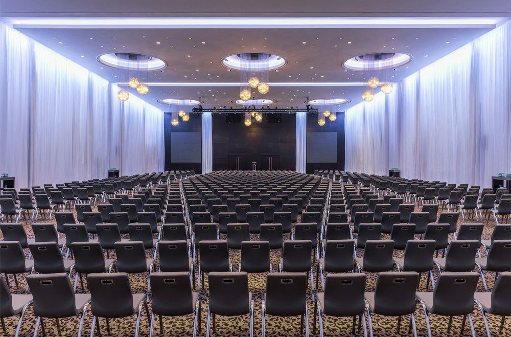 LE MERIDIEN DUBAI HOTEL & CONFERENCE CENTRE - 56