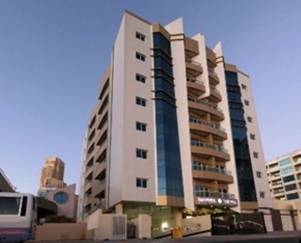 PEARL MARINA HOTEL APARTMENTS - 1