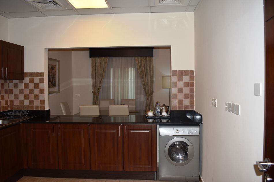 PEARL MARINA HOTEL APARTMENTS - 28