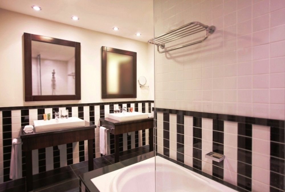 MOVENPICK HOTEL AL MAMZAR - 35