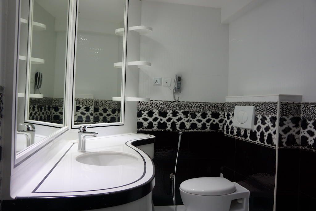 WHITE FORT HOTEL - 3