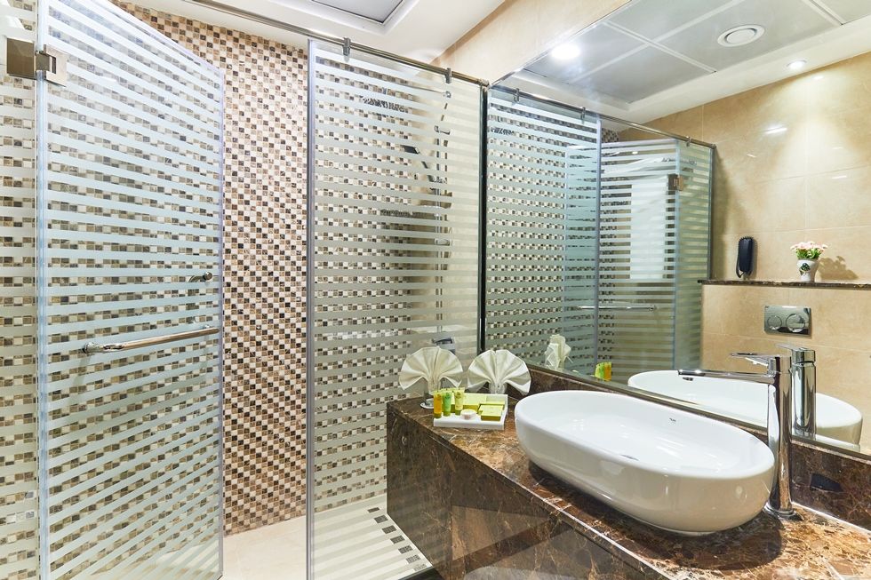 ROSE PLAZA HOTEL - 65