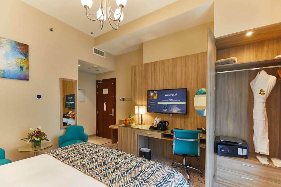 ROSE PLAZA HOTEL - 57