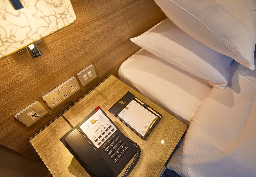 ROSE PLAZA HOTEL - 56