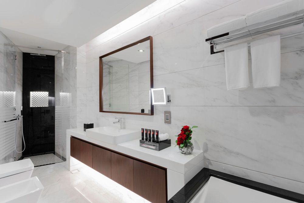 RENAISSANCE BUSINESS BAY (ex. GRAND MILLENNIUM BUSINESS BAY) - 50