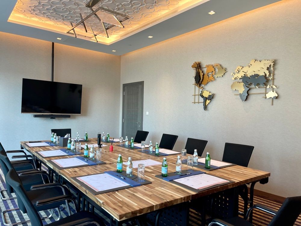 EDGE CREEKSIDE HOTEL - 21