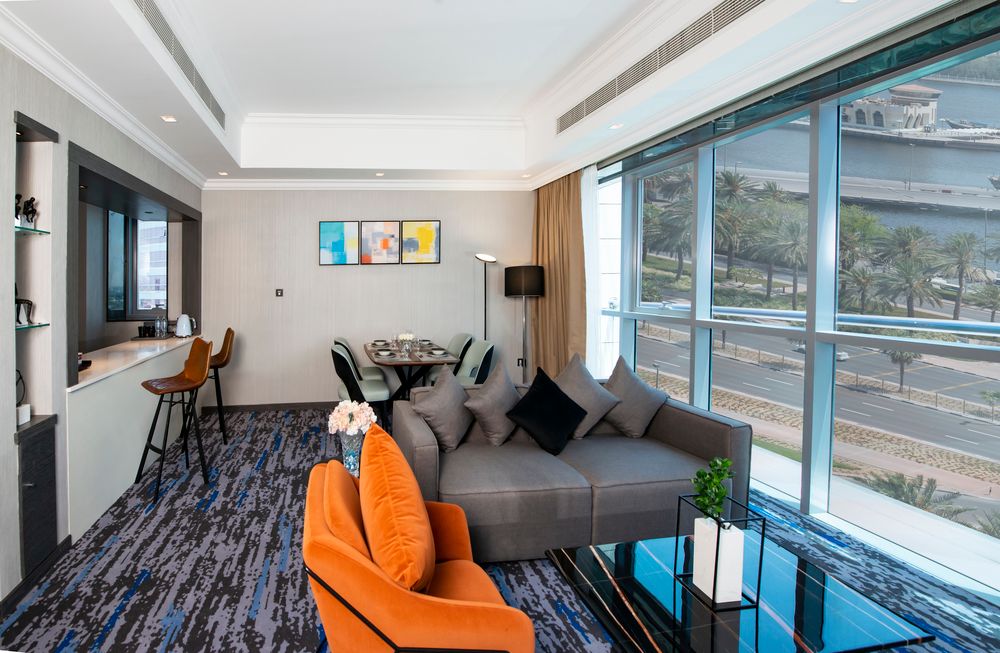 EDGE CREEKSIDE HOTEL - 39