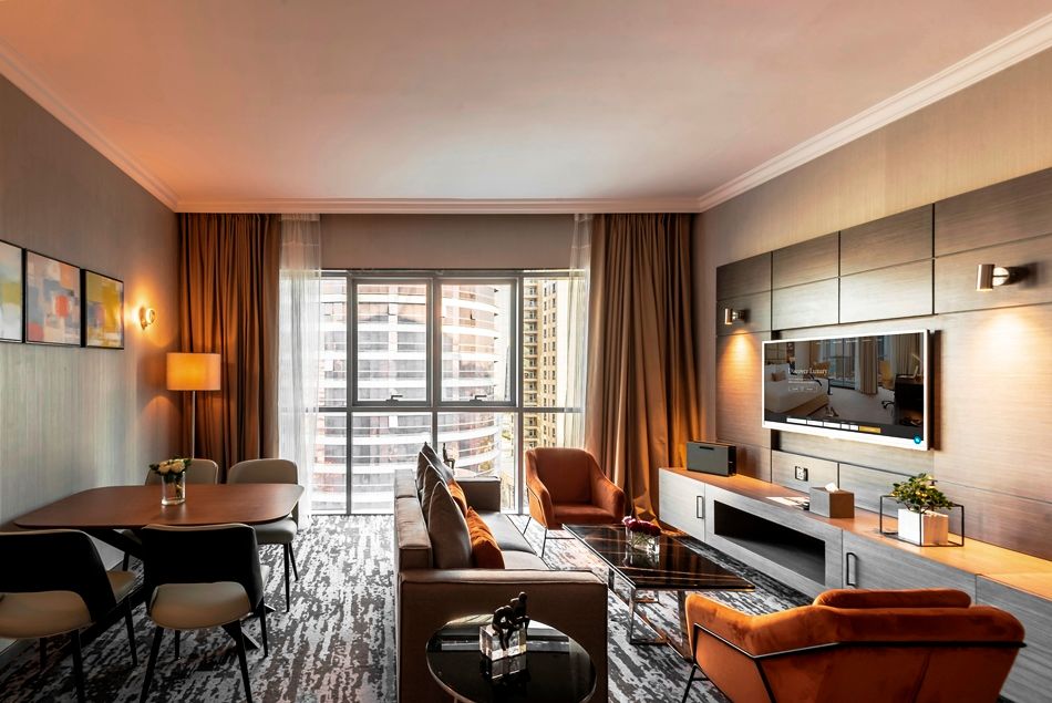 EDGE CREEKSIDE HOTEL - 35