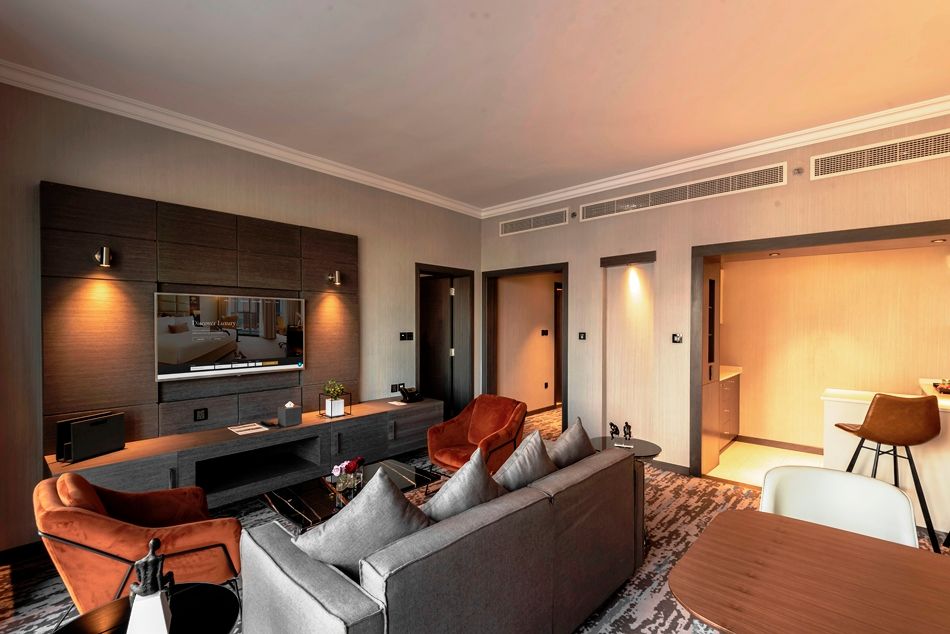 EDGE CREEKSIDE HOTEL - 32