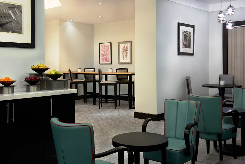 OAKS IBN BATTUTA GATE - 14