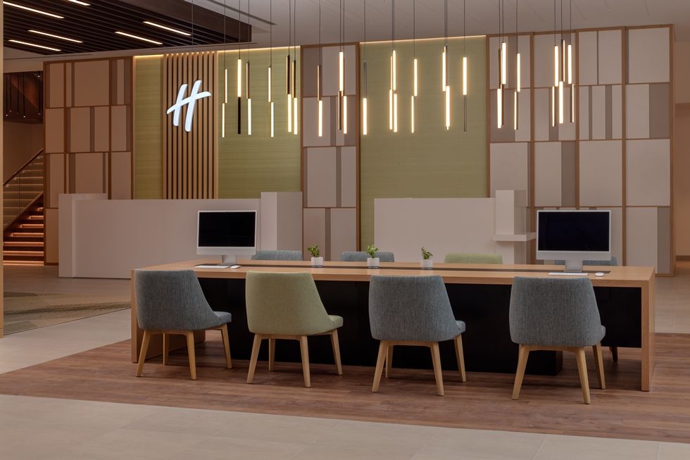 HOLIDAY INN DUBAI BUSINESS BAY HOTEL - 7