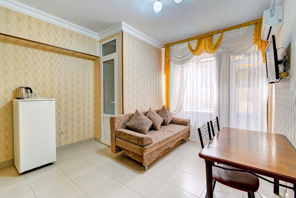 НА УЛЬЯНОВА 9, гостевой дом - 57