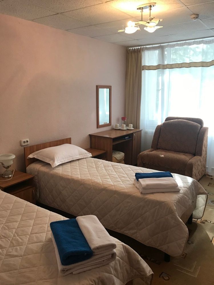 КРАСНАЯ ПОЛЯНА, база отдыха - 25