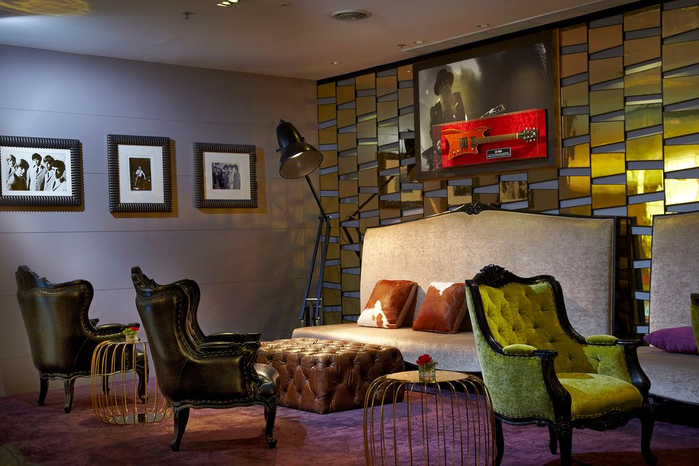 HARD ROCK HOTEL - 19