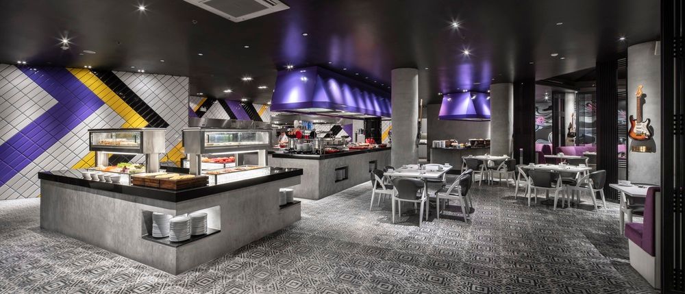 HARD ROCK HOTEL - 12