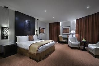 HOLIDAY INN DUBAI AL BARSHA - 9