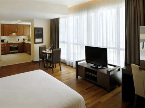 RAMADA BY WYNDHAM DOWNTOWN DUBAI - 102