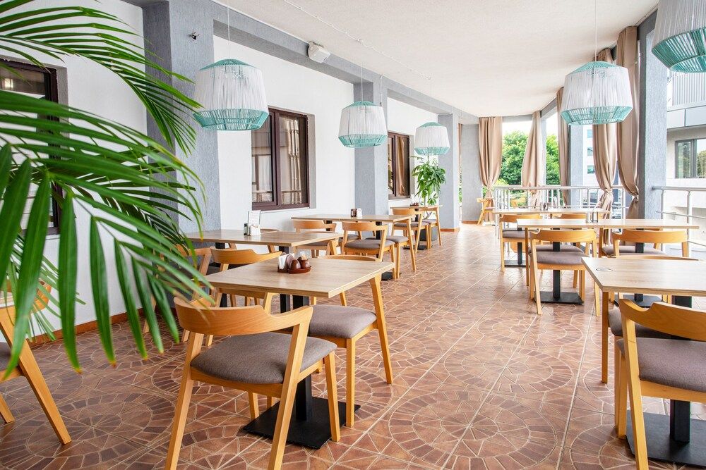 ГРЕЙС ЛАЗУРЬ, отель - 82