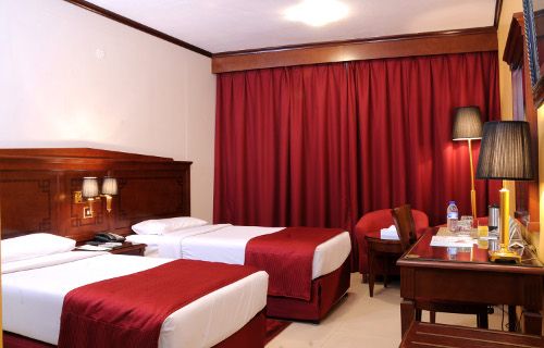 ADMIRAL PLAZA HOTEL - 10