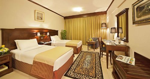 ADMIRAL PLAZA HOTEL - 7