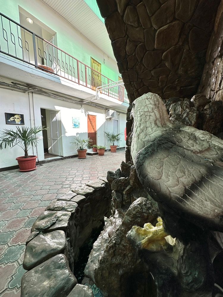 ДЕНЬ И НОЧЬ (бывш. ПАЛЬМА, гостевой дом) - 6