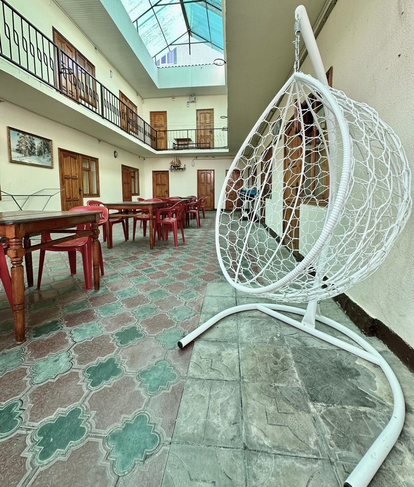 ДЕНЬ И НОЧЬ (бывш. ПАЛЬМА, гостевой дом) - 3