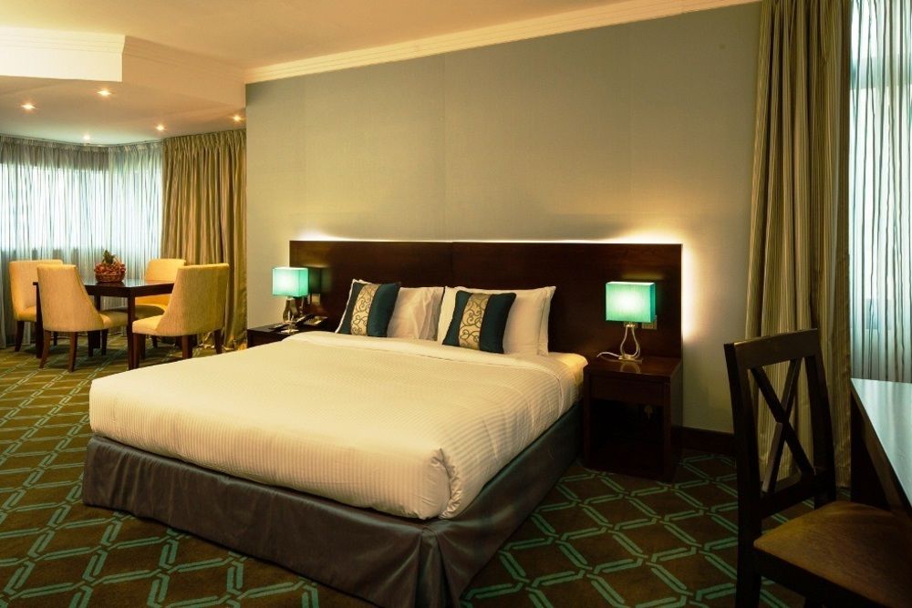 NOVEL HOTEL CITY CENTER - 29