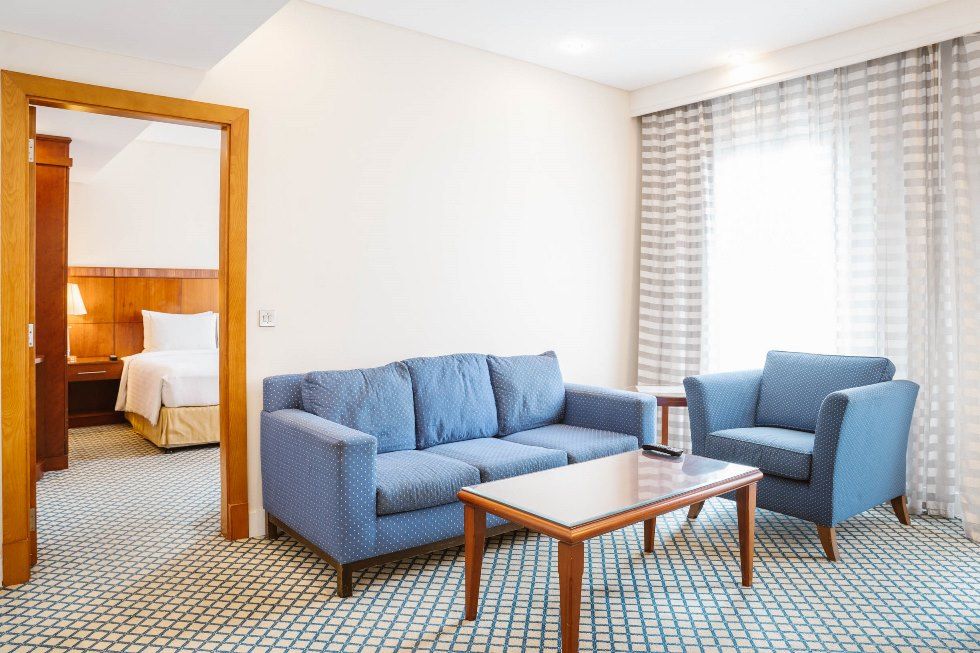 MILLENNIUM LAKEVIEW HOTEL (ex. COPTHORNE LAKEVIEW HOTEL & EXECUTIVE) - 53