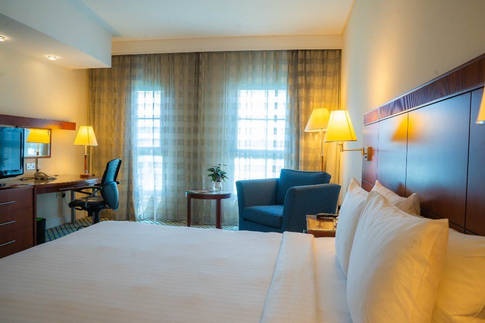 MILLENNIUM LAKEVIEW HOTEL (ex. COPTHORNE LAKEVIEW HOTEL & EXECUTIVE) - 50